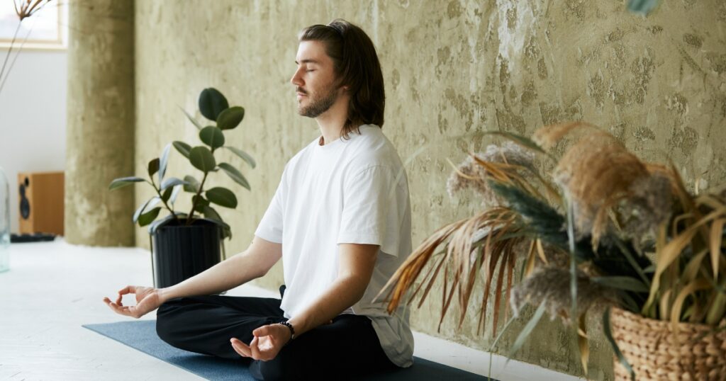 different meditation techniques — featured image